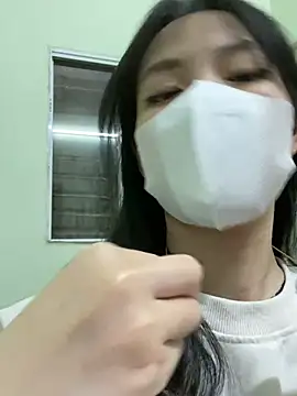 minmin2kk5 online show from March 8, 1:06 am