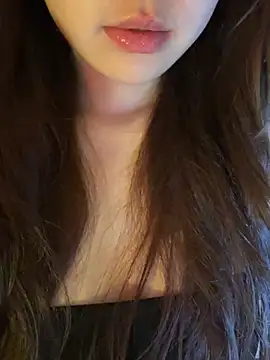 minmin2kk5 online show from June 7, 3:05 pm