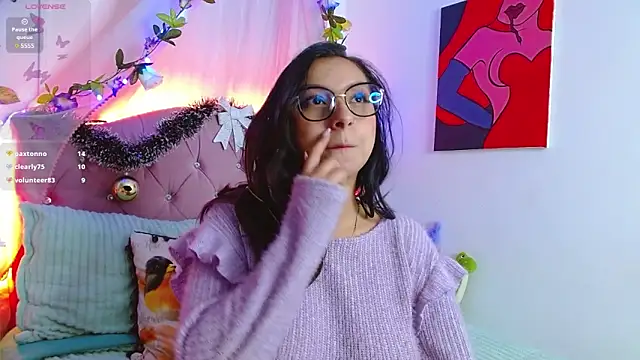 Littlerouse  online show from December 11, 5:21 am