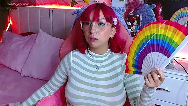 Littlerouse  online show from October 3, 5:04 am