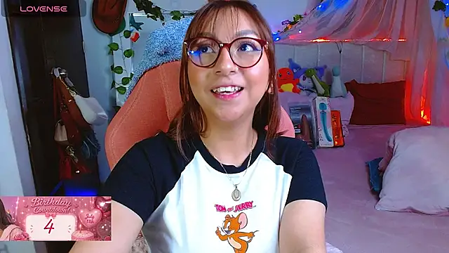 Littlerouse  online show from July 9, 7:56 am