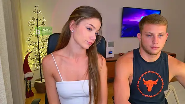 Jony and Jessica online show from January 14, 8:15 pm