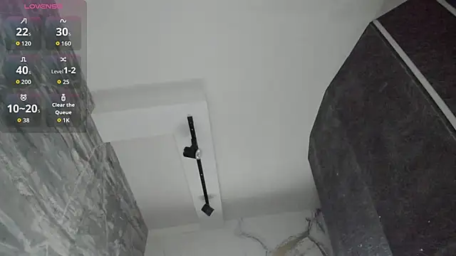 Snapshot of saracaball_ chatting on November 9, 4:55 am saracaball online show from November 9, 4:55 am