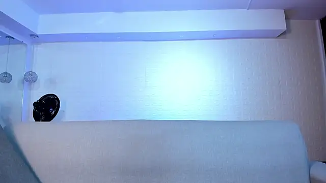 violet scott online show from October 13, 11:32 am