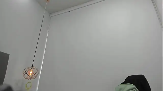 Cherllynn online show from February 11, 3:18 pm