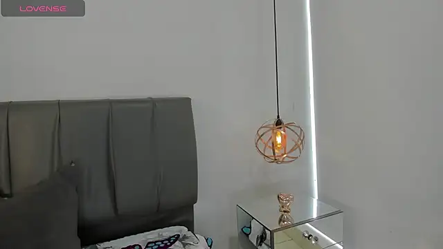 Cherllynn online show from October 17, 4:20 pm