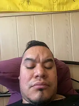 Ruffogomez1945 online show from March 11, 8:20 am