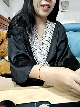 Snapshot of cream1299 chatting on March 1, 8:53 pm cream1299 online show from March 1, 8:53 pm