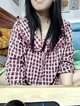 Snapshot of cream1299 chatting on March 8, 1:06 am cream1299 online show from March 8, 1:06 am