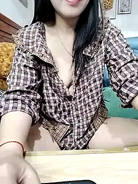 Snapshot of cream1299 chatting on March 9, 9:36 pm cream1299 online show from March 9, 9:36 pm