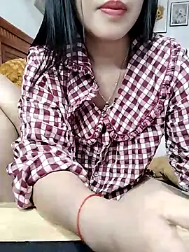 Snapshot of cream1299 chatting on March 13, 9:21 am cream1299 online show from March 13, 9:21 am