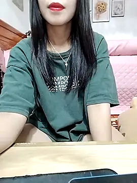 Snapshot of cream1299 chatting on September 10, 1:22 pm cream1299 online show from September 10, 1:22 pm