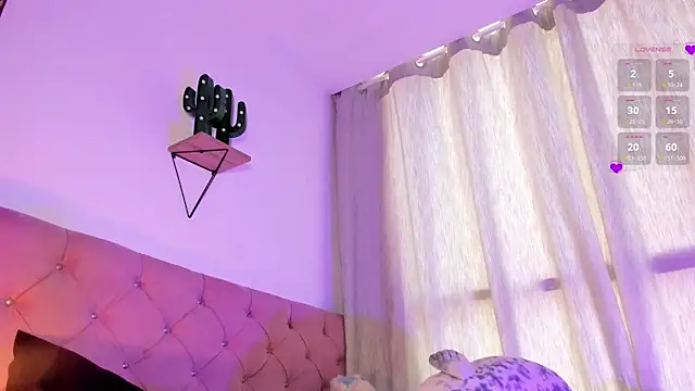 srtaliz online show from December 13, 6:49 pm