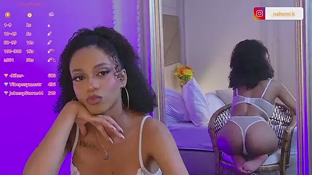 Snapshot of Nahomi_King chatting on February 18, 7:09 pm Nahomi King online show from February 18, 7:09 pm