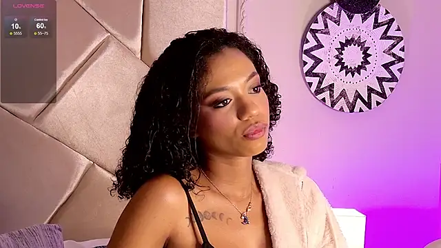 Nahomi King online show from February 19, 1:29 pm