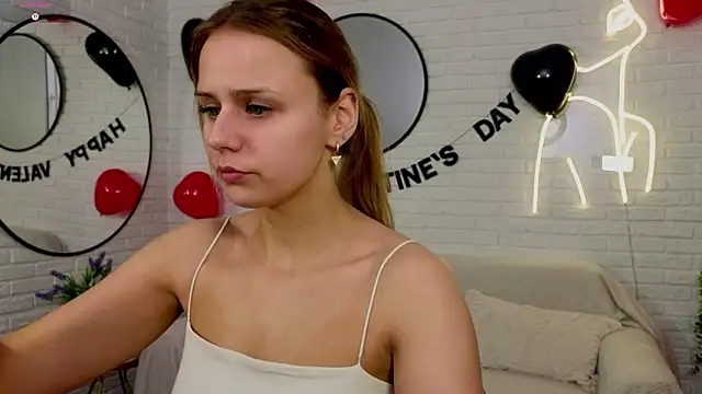 Wendy D0ll online show from February 12, 9:10 pm