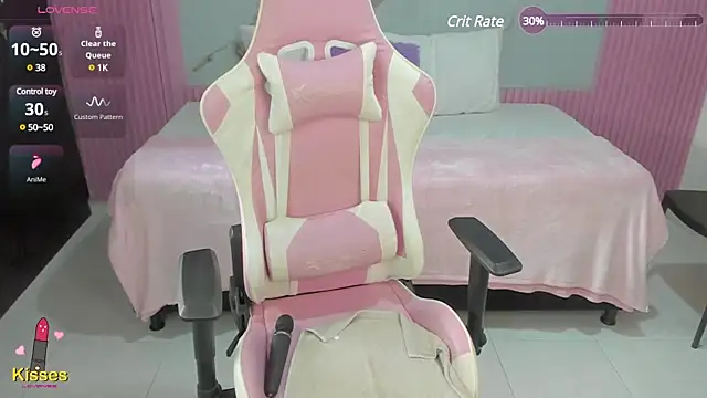 Snapshot of Yuli_16 chatting on March 14, 3:25 pm Yuli 16 online show from March 14, 3:25 pm