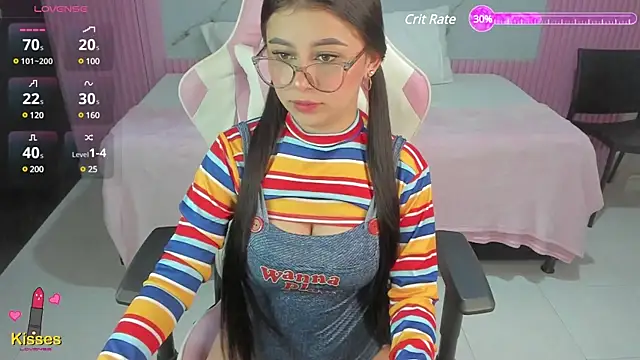Snapshot of Yuli_16 chatting on March 17, 12:04 pm Yuli 16 online show from March 17, 12:04 pm