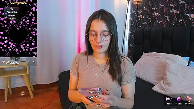 Elecktra sweet online show from October 13, 7:25 pm