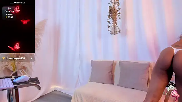 Helena-Fits online show from September 25, 7:28 pm