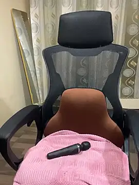 Snapshot of Salibae_Nha chatting on January 31, 1:33 am Salibae Nha online show from January 31, 1:33 am