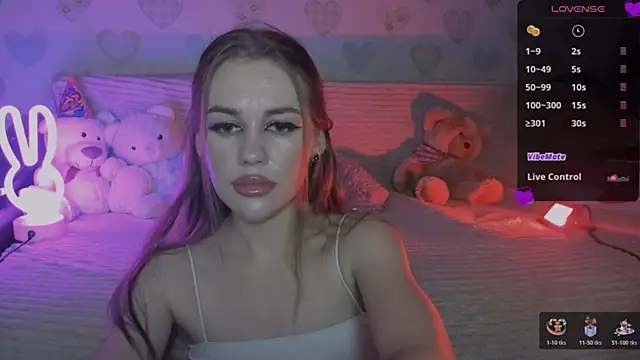 EliLynch online show from December 14, 6:56 pm