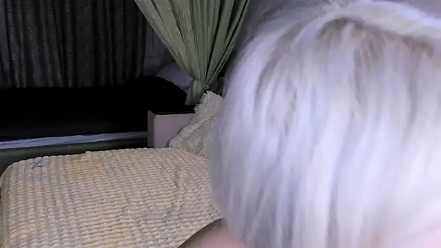 Sweeet Barbie online show from December 4, 3:32 pm