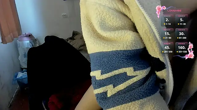 Vampirella GS online show from November 1, 8:16 am