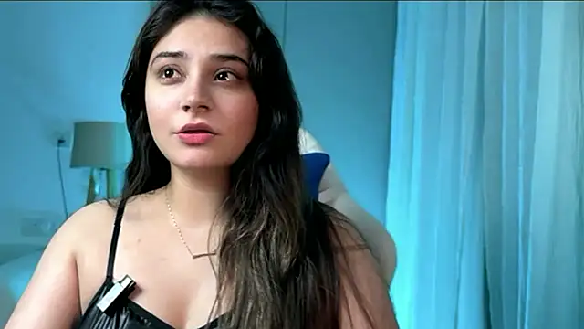Snapshot of demieliss chatting on July 3, 7:31 pm demieliss online show from July 3, 7:31 pm