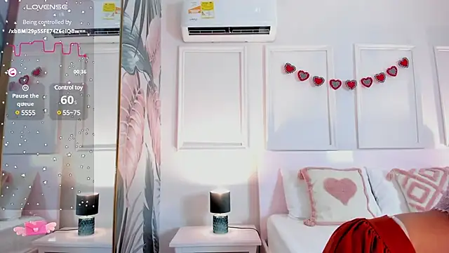 Aprillbrunette online show from February 26, 5:31 am