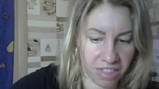 TherestlessKitty online show from December 30, 6:20 am