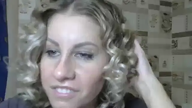 TherestlessKitty online show from February 18, 9:10 am