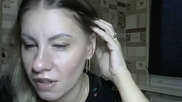 TherestlessKitty online show from September 25, 6:06 am