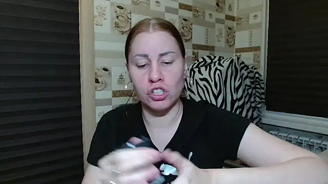 TherestlessKitty online show from June 27, 10:15 pm