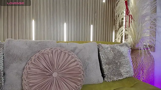 Tayzon Foxxx online show from April 25, 8:28 pm