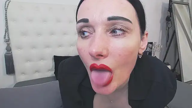 AlinaOnly online show from March 17, 5:16 pm