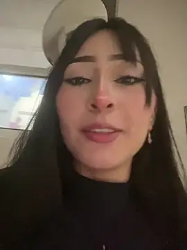 Snapshot of mikuru_hara chatting on January 26, 2:45 am mikuru hara online show from January 26, 2:45 am