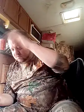 Snapshot of tjmacksjr chatting on December 5, 3:39 pm tjmacksjr online show from December 5, 3:39 pm