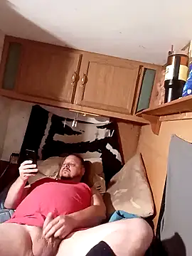 Snapshot of tjmacksjr chatting on December 15, 5:02 am tjmacksjr online show from December 15, 5:02 am