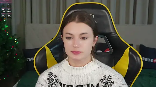 Britney054 online show from December 8, 7:37 am