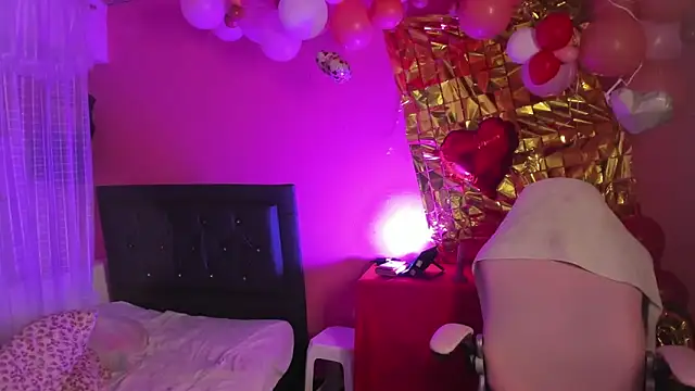 ivy roosx online show from February 28, 10:39 pm