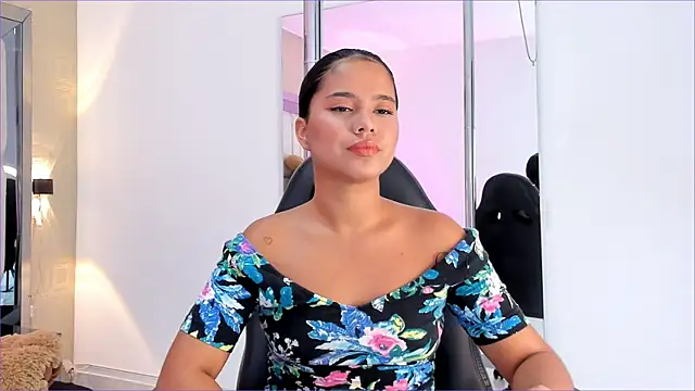 Marilyn-Cooper online show from January 30, 6:56 am