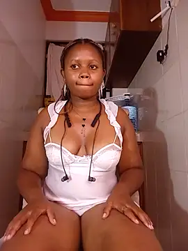 Snapshot of squirtydol001 chatting on June 26, 7:40 pm squirtydol001 online show from June 26, 7:40 pm