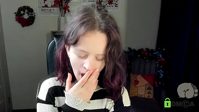 Alina Mills online show from December 21, 8:43 am