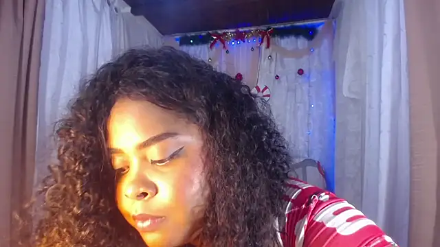 Snapshot of Ana_off_alana chatting on December 4, 1:25 am Ana off alana online show from December 4, 1:25 am