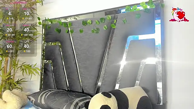 Black Rose2 online show from February 7, 11:45 am