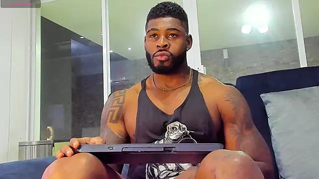 Makonneen online show from December 19, 4:02 am