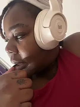 Goddess Nafeesha online show from October 30, 4:14 am