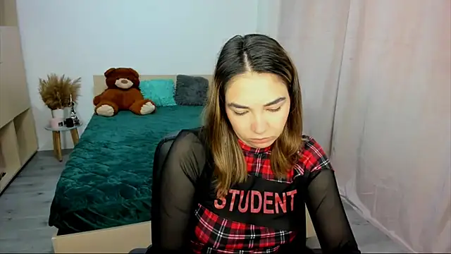 Alexa Dolly12 online show from September 10, 6:13 am