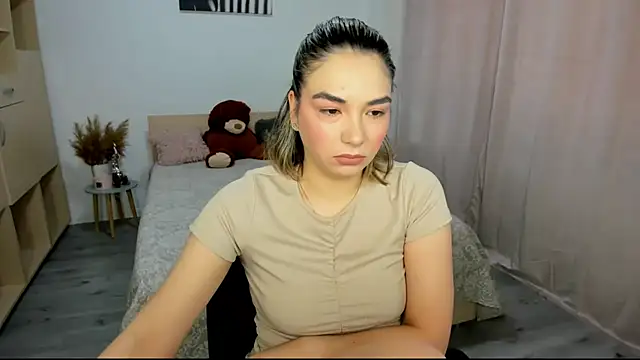 Alexa Dolly12 online show from January 13, 7:46 am